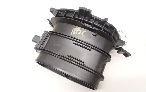 Mercedes-Benz C W206 Mass air flow meter A0008179006
