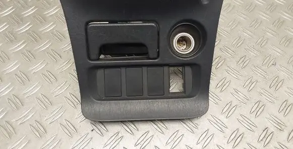 Ashtray (front)