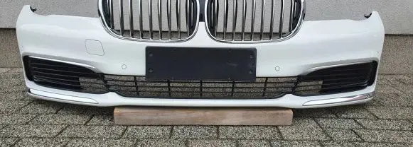 BMW 7 G11 G12 Front bumper