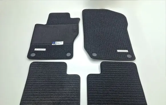 Mercedes-Benz GL X164 Car floor mat set B66360243