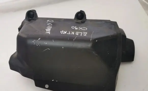 Volvo XC90 Other engine bay part 31437422