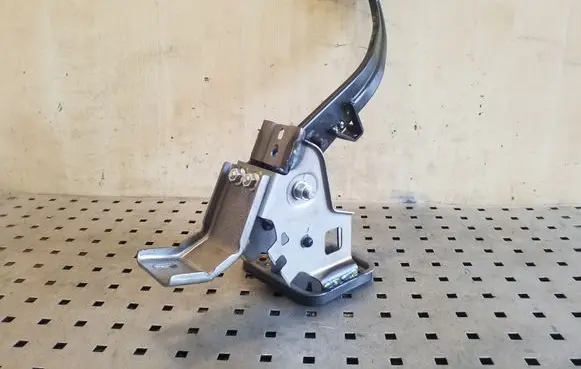 Clutch pedal
