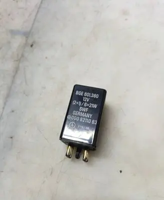 Mercedes-Benz W123 Other relay 0008211063 BGE601380 719038
