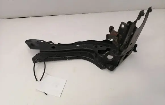 Mercedes-Benz E W211 Side radiator support slam panel 
