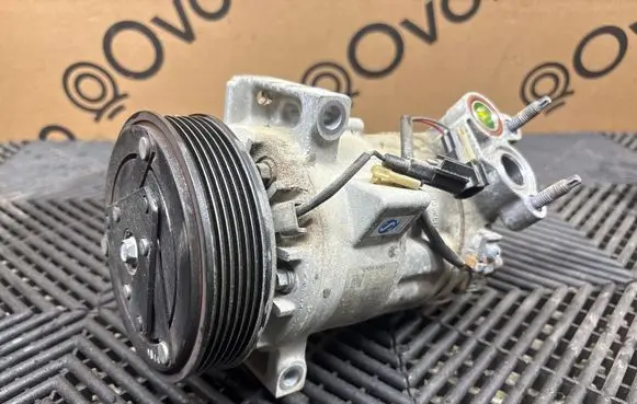 Volvo XC60 Air conditioning (A/C) compressor (pump) 31449067 8075332025 201870731