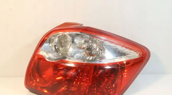 Toyota Auris 150 Rear/tail lights E115361