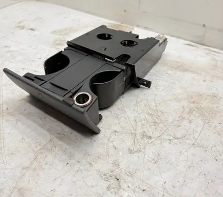 Volkswagen Transporter - Caravelle T5 Cup holder front 7H1857321E