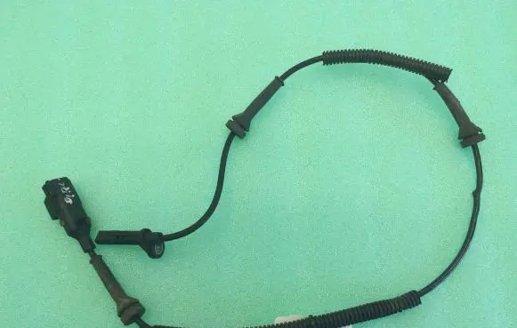 Jaguar F-Pace ABS rear brake sensor HK832C190AA