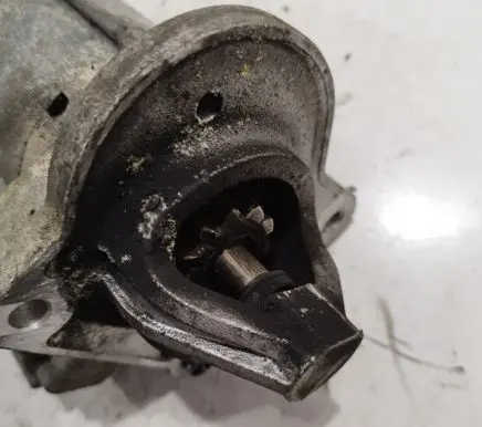 Volvo V50 Starter motor 30659478