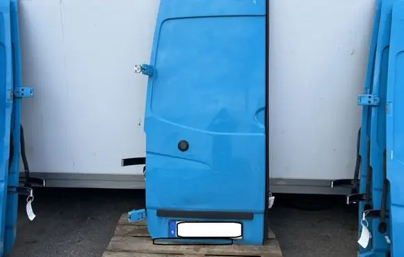 Mercedes-Benz Sprinter W906 Back/rear loading door 9067400905 2E1827091Q