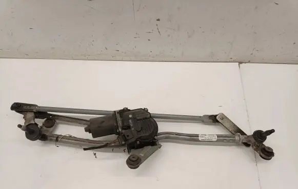 Audi TT TTS RS Mk3 8S Front wiper linkage and motor 8S2955119B 8S2955023A