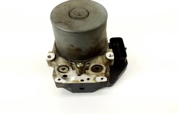 Toyota RAV 4 (XA40) ABS Pump 4454042311 8954142581