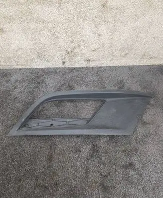 Seat Leon (5F) Front fog light trim/grill 5F9853666 14884SG4 2485