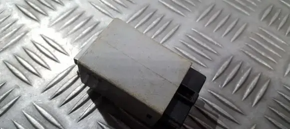 Mazda 121 Other relay b09267830