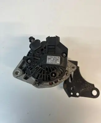 KIA Ceed Generator/alternator 373002B710 135V90A 2617585