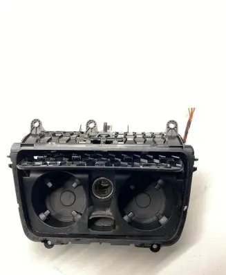 Cup holder front