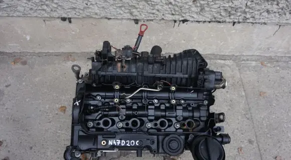 BMW 1 E81 E87 Engine