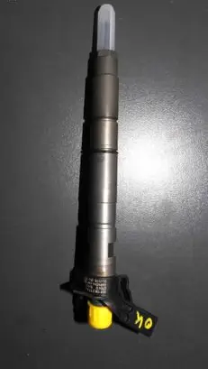 Audi A6 S6 C6 4F Fuel injector 0445115054