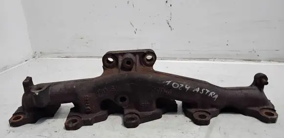 Opel Astra H Exhaust manifold 73501340