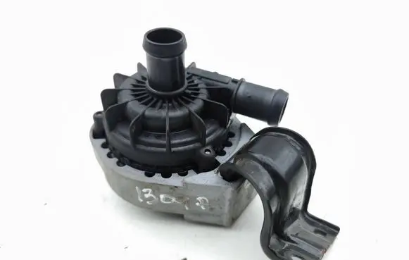 Volkswagen ID.3 Electric auxiliary coolant/water pump 1EA965567A 110820 SMC101