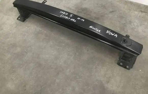 Skoda Fabia Mk2 (5J) Front bumper support beam 5J0807109D
