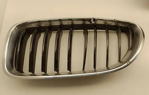 BMW 6 F06 Gran coupe Front grill 10627110 7212849
