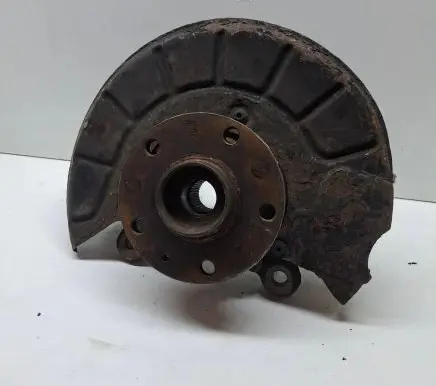 Volkswagen Caddy Front wheel hub