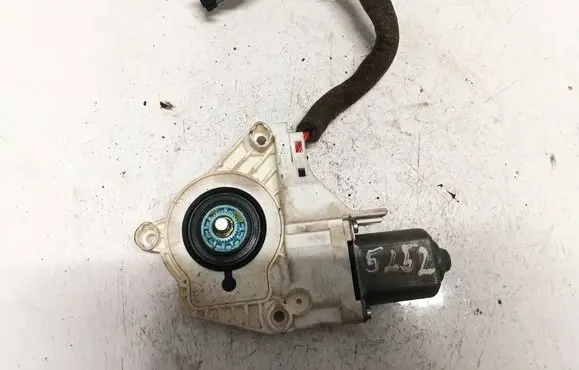 Rear door window regulator motor