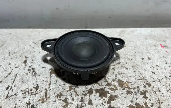Mercedes-Benz E W212 Front door high frequency speaker A2048205902 11715H0251 23010010