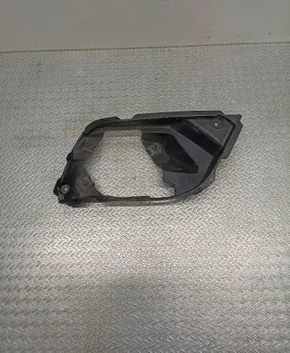 Mercedes-Benz ML W164 Fog light bracket A1648890314