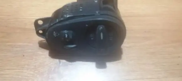 Ford Focus Light switch 98ag13a024fd