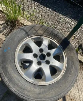 KIA Carens II R15 alloy rim 