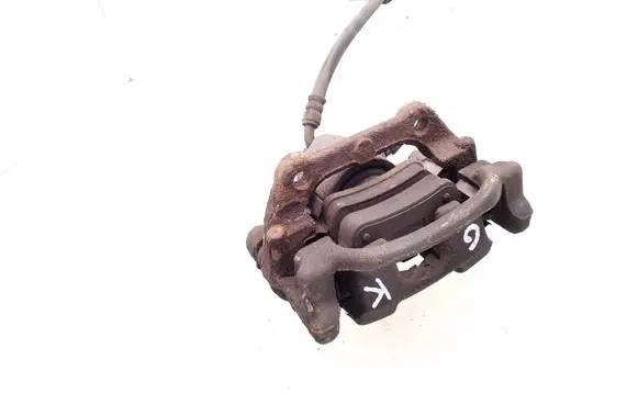 Honda CR-V Rear brake caliper