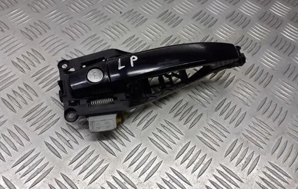 Opel Zafira B Front door interior handle