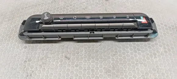 Citroen C5 Aircross Climate control unit 28597495 9828018 190326