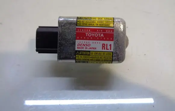 Toyota Prius (XW20) Airbag deployment crash/impact sensor 8986047040