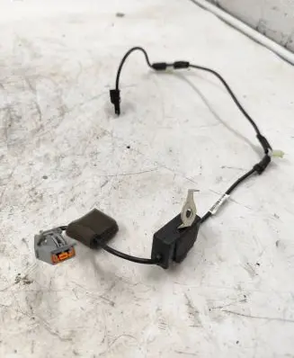 Ford Taurus Aerial antenna amplifier AG1T14C142AC 11109B