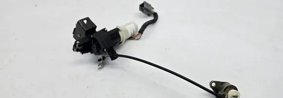 Jaguar XJ X350 Tailgate/trunk/boot lock/catch/latch 2W93F43200