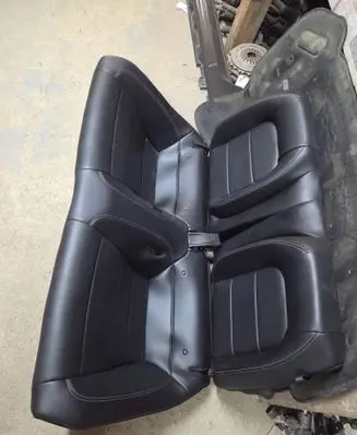 Ford Mustang VI Rear seat 