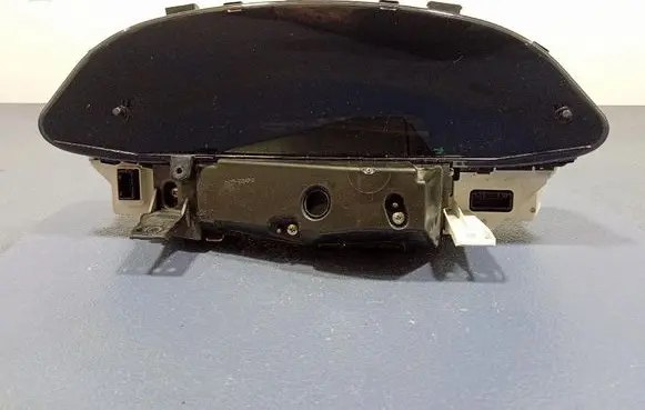 Toyota Yaris Speedometer (instrument cluster) 838000D660