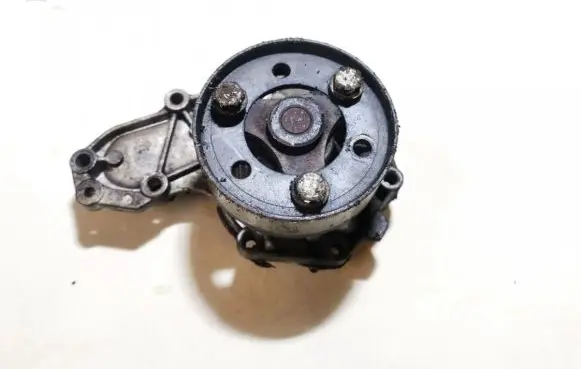 Ford Focus Water pump