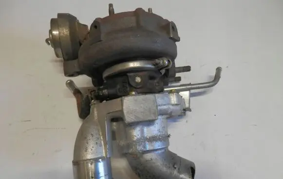 Lexus IS 220D-250-350 Turbo 172012601122DCAT