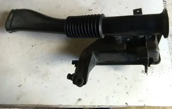 Mazda 3 I Intake resonator 0142409250