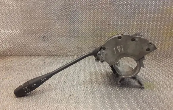 Mercedes-Benz SLK R171 Cruise control switch A1715402445 1715402445