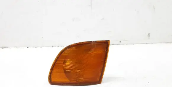 Mercedes-Benz Vito Viano W638 Front indicator light