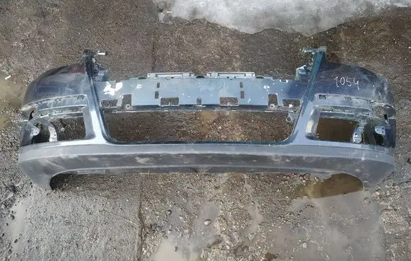 Volkswagen PASSAT B6 Front bumper MELYNAS
