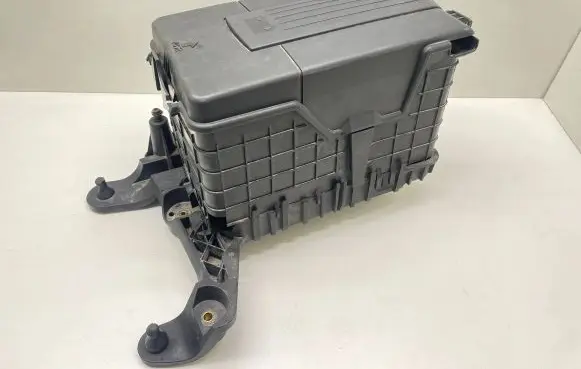Battery box tray