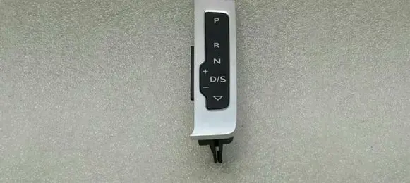 Audi RS3 Gear shift selector indicator 8V2713463A