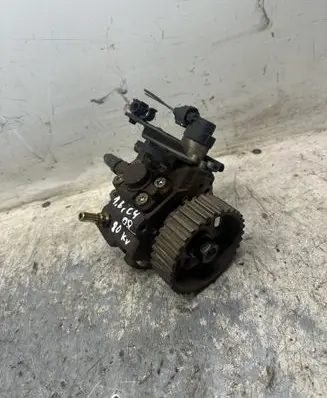 Citroen C4 I Picasso Fuel injection high pressure pump 9683703780