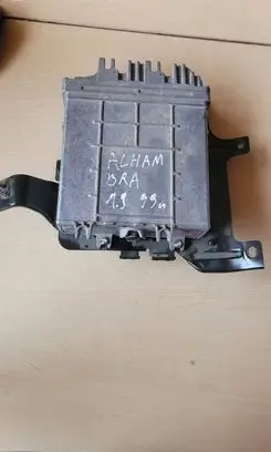 Seat Alhambra (Mk1) Engine control unit/module 028906021GT